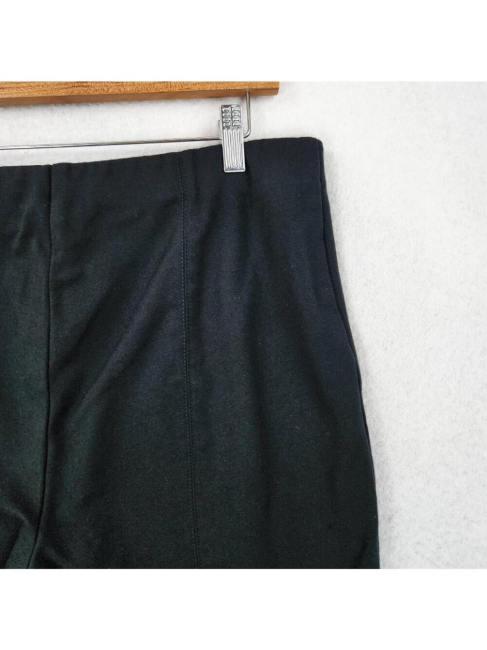 J Jill Pants Womens Medium Black Ponte Slim Leg Pull On Ankle Mid Rise Casual - Picture 8 of 12